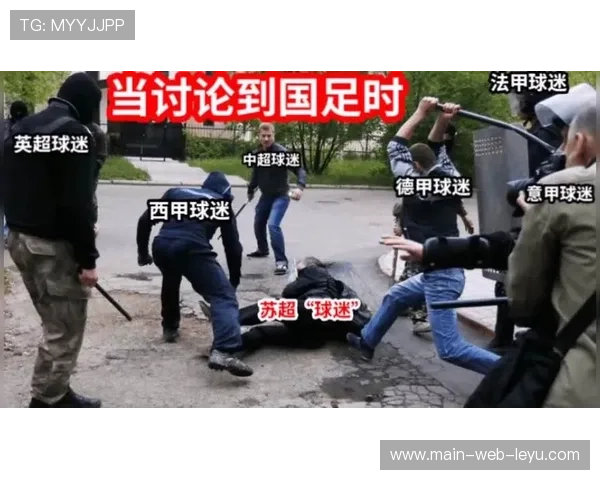 球迷闯入球场事件增加,法甲联盟加强安保合作。 球迷闯入球场事件增加,法甲联盟加强安保合作。