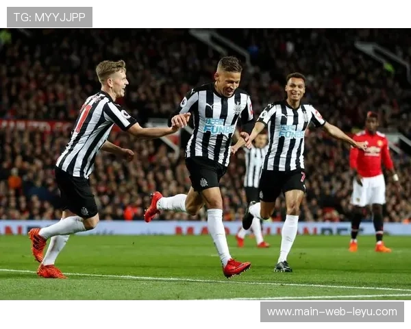 纽卡斯尔3-1伯恩利豪取五连胜，伊萨克双响建功