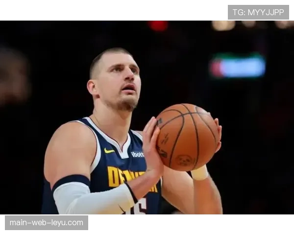 约基奇收获生涯第182次三双，超越奥斯卡罗伯特森独占历史第二