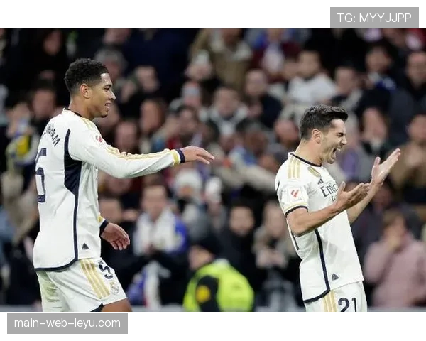 评论：VAR再次成为焦点，皇马对阵格拉纳达的点球判罚引发争议。